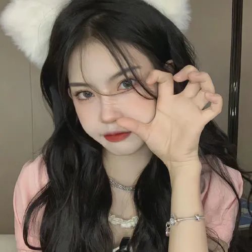 山村姐妹